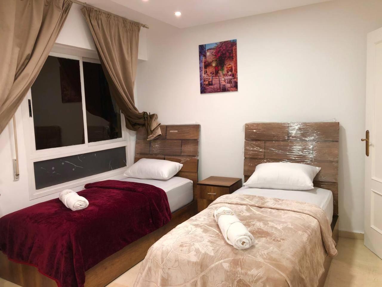 Amazing Appartement Au Centre Ville En Face Hilton & Gare Train De Tgv De Tanger 2N Exterior foto
